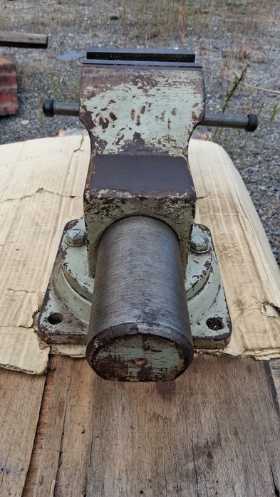 Тиски производство СССР