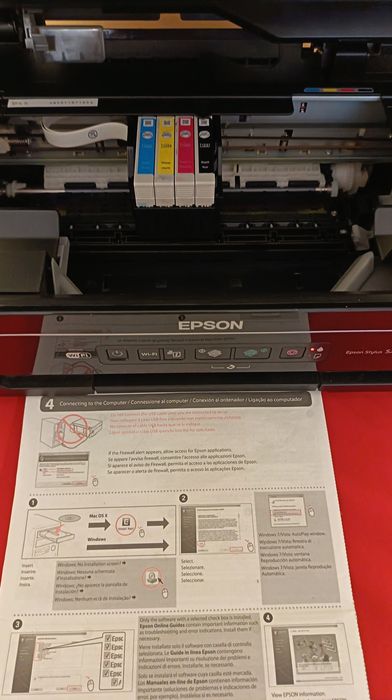 Imprimanta Multifuncționala Wireless Epson, necesită cartușe