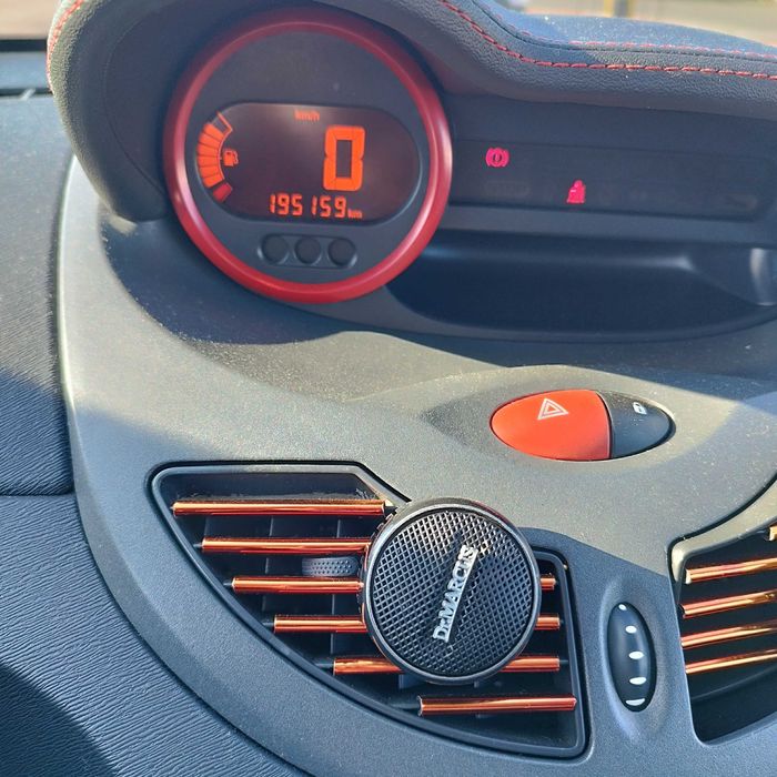 Vând Renault Twingo 2011