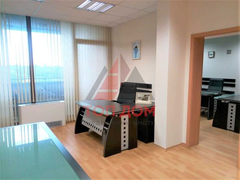 Дава се под наем Офис в Варна, Център - 87 кв.м за 816 € - Снимка #4