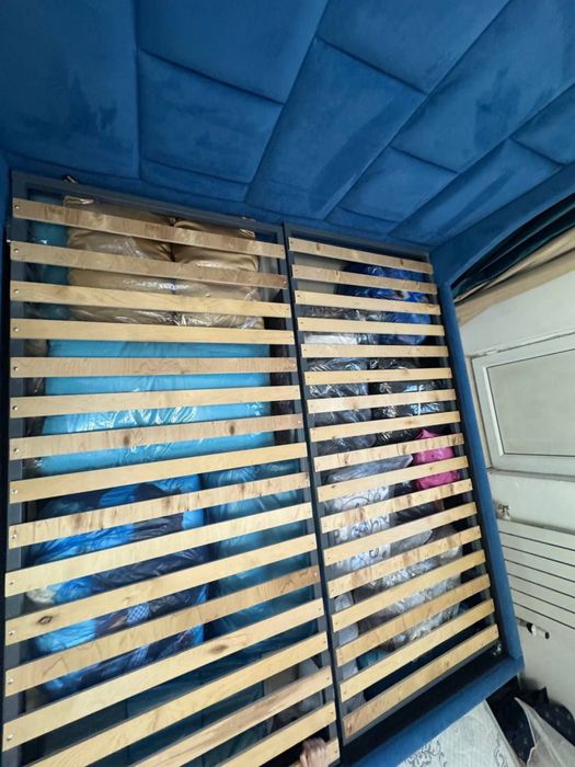 Двуспалная кроваь