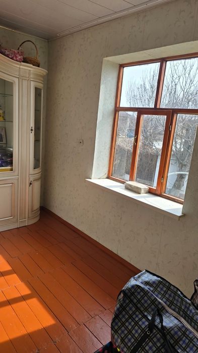 Үй сатылады бозарықта