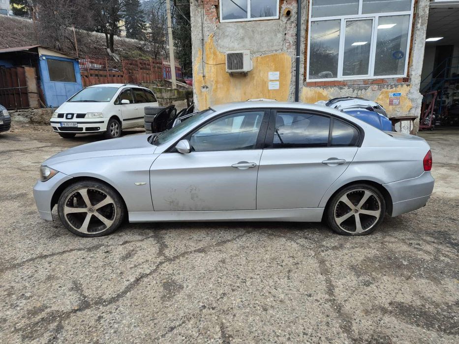 BMW E90 320D 163кс седан автоматик НА ЧАСТИ!