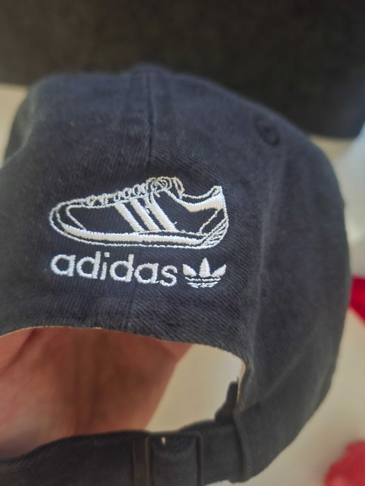Продам бейсболку  adidas оригинал