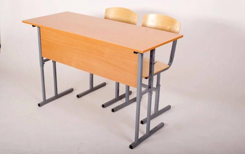 Школьная парта +2 стульями оптом на заказ