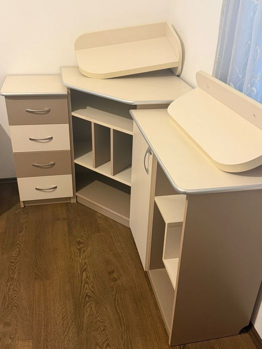 Set mobilier camera tineret
