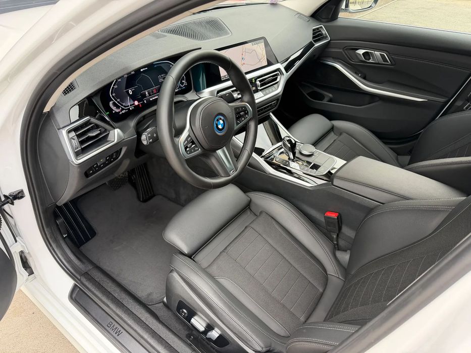 BMW Seria 3 2022 — imagine 5