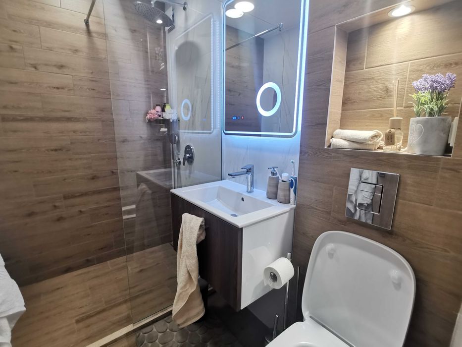 Продава се Тристаен апартамент в София, Изгрев - 106 кв.м за 1868 €/кв.м - Снимка #4