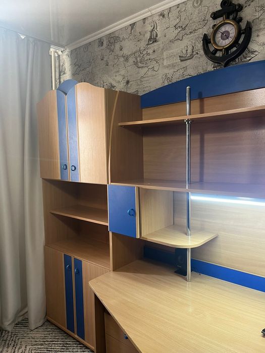 Стенка,шифонер,шкаф,стол, пенал детская