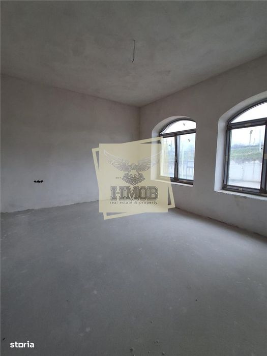 Casa rezidentiala generoasa cu 5 camere 3 bai  dressing  parcare