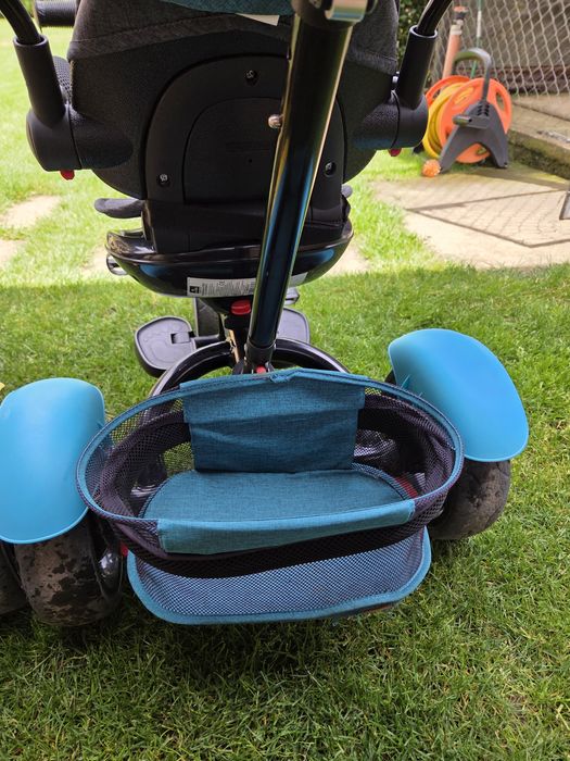 Триколка Lorelli