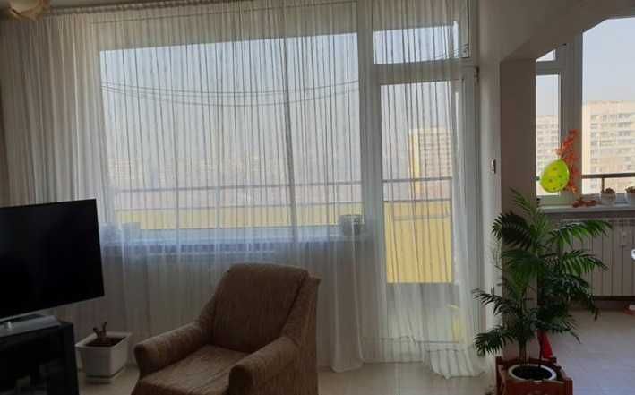 Продава се Тристаен апартамент в София, Банишора - 84 кв.м за 2331 €/кв.м - Снимка #2