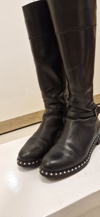 Дамски ботуши, естествена кожа.