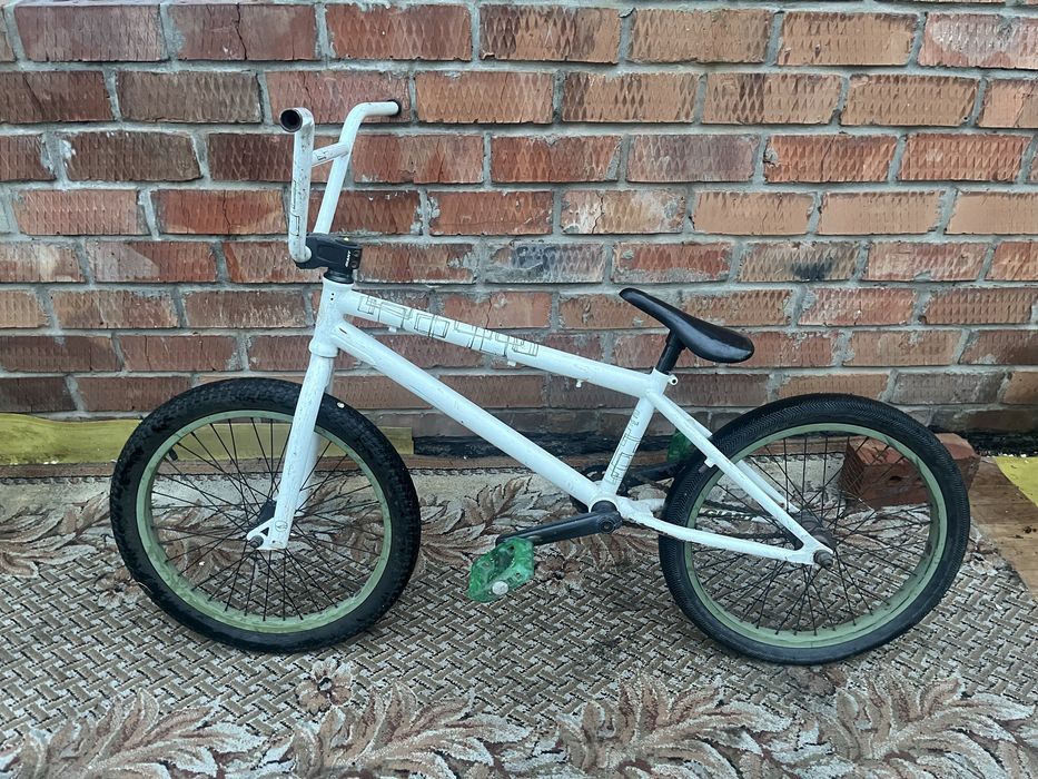 продам bmx срочно