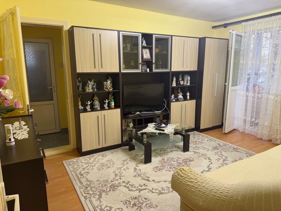 Se vinde apartament 2 camere strada Eremia Grigorescu