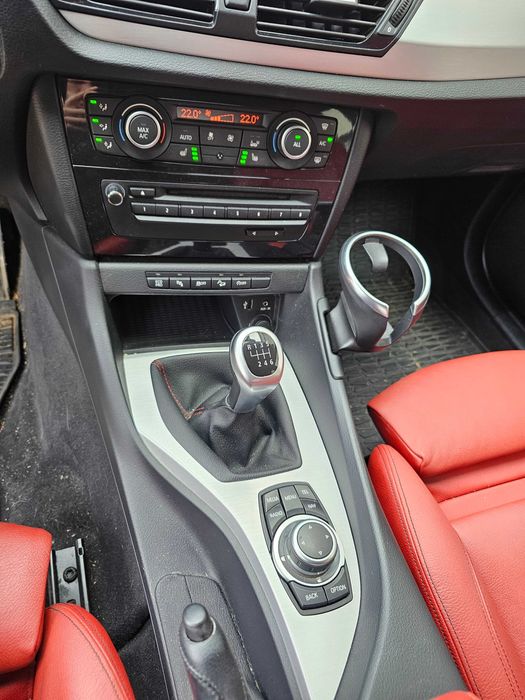 На части БМВ Х1 Е84 184 коня - BMW X1 E84 184hp Спорт пакет