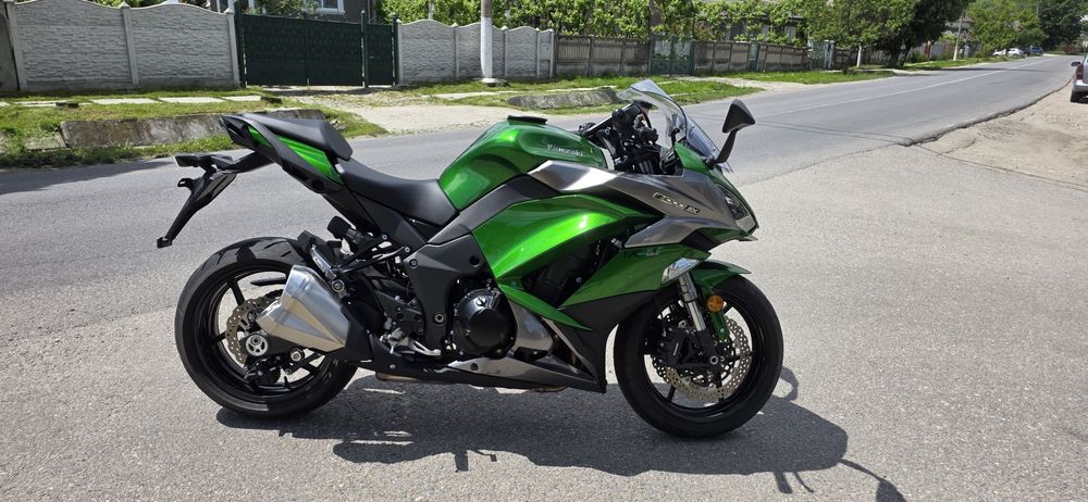 Kawasaki z1000 sx 2019