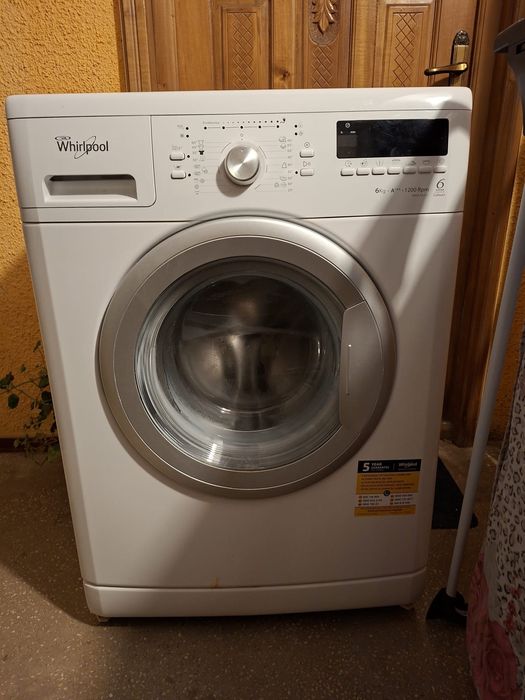 Mașina spălat whirpool