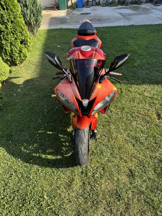 Yamaha YZF R6  2008 motor 600cc