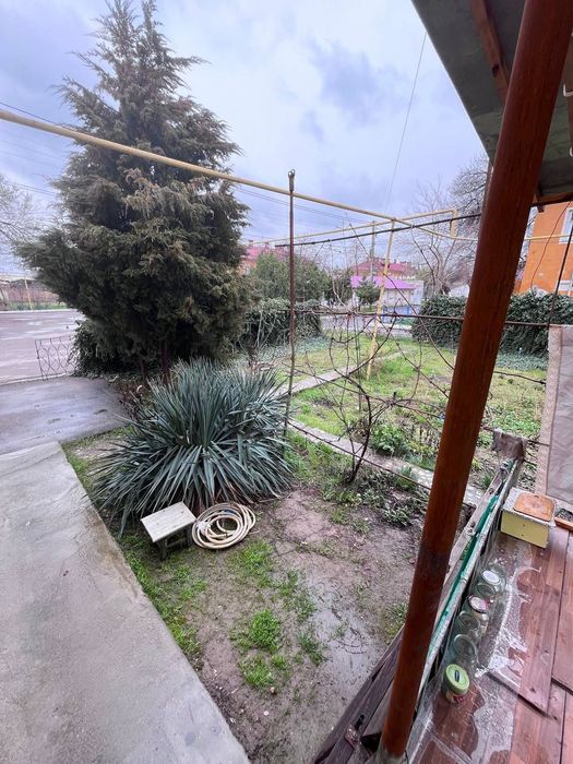 Срочно сдается 2 комнатная квартира на рисовым Магнит бакалея