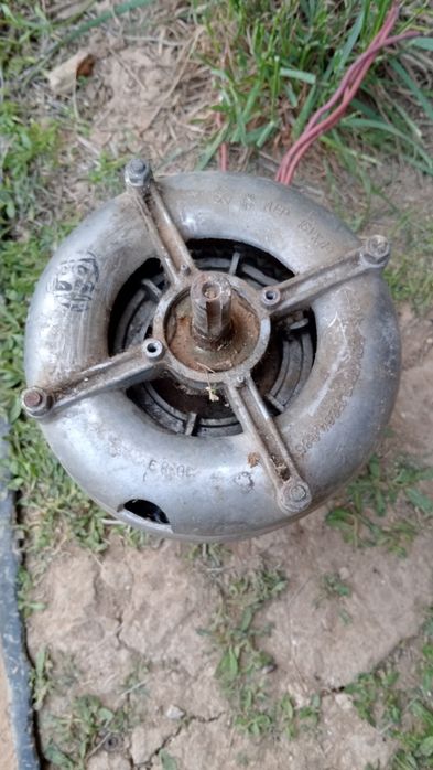 Продам электродвигатель от стиральной машины