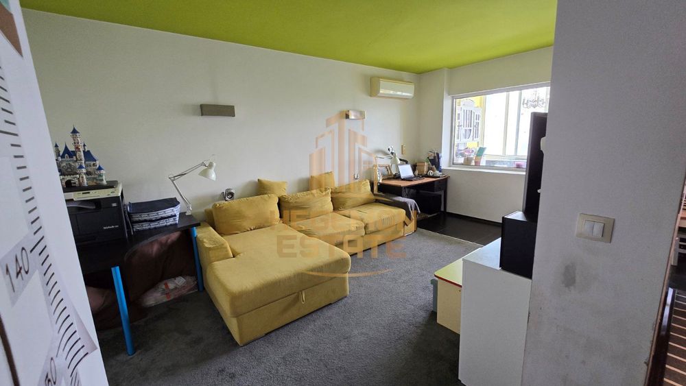 Продава се Четиристаен апартамент в Варна, Младост 1 - 110 кв.м за 1273 €/кв.м - Снимка #1