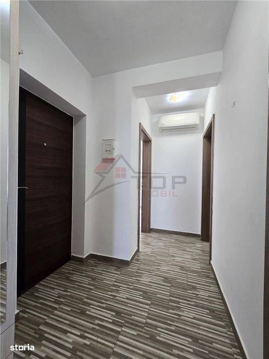 Apartament 3 camere decomandat+ parcare- Rediu