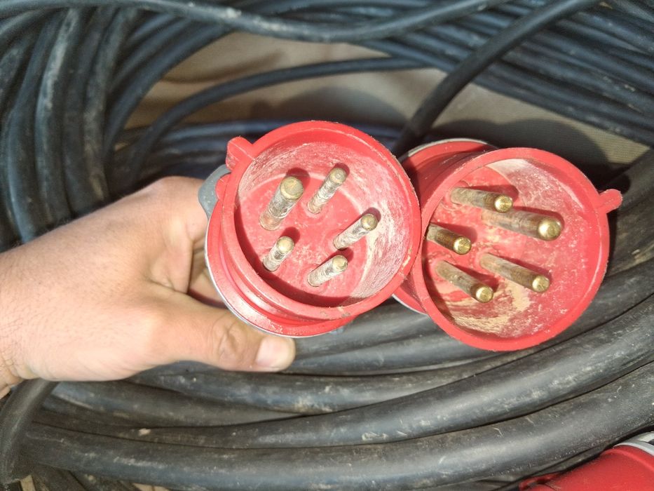 Cablu trifazic cauciucat