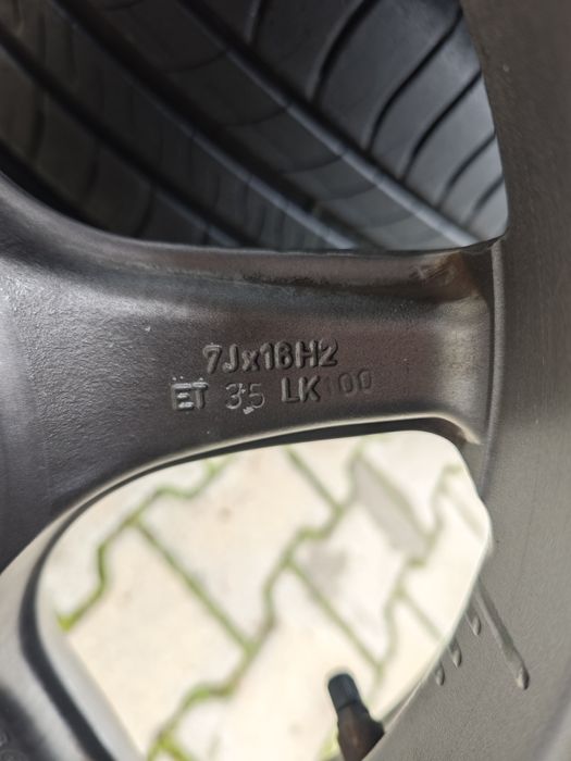 Летни гуми със джанти за Рено Зое  Michelin 195/55R16 Energy