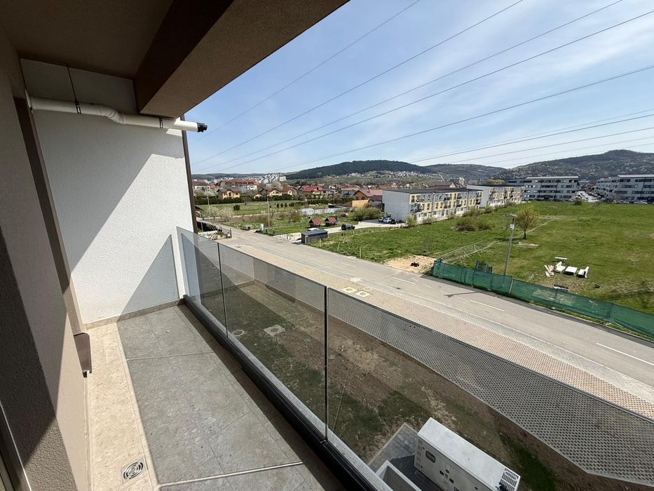PF, vand ap 2 camere, bloc nou, finisaje moderne