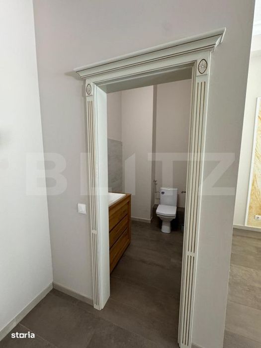 Spatiu comercial central, 161 mp, open space, 2 locuri de parcare