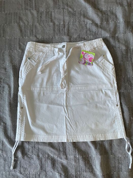 Fusta alba pt fete 16 ani, marimea 155, noua cu eticheta