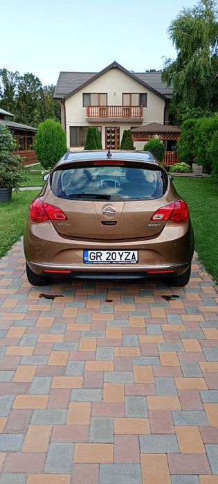 OPEL Astra 2015 — imagine 4