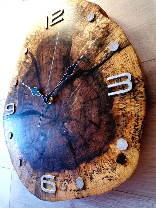 Дървен стенен часовник - плаващ механизъм - дъб