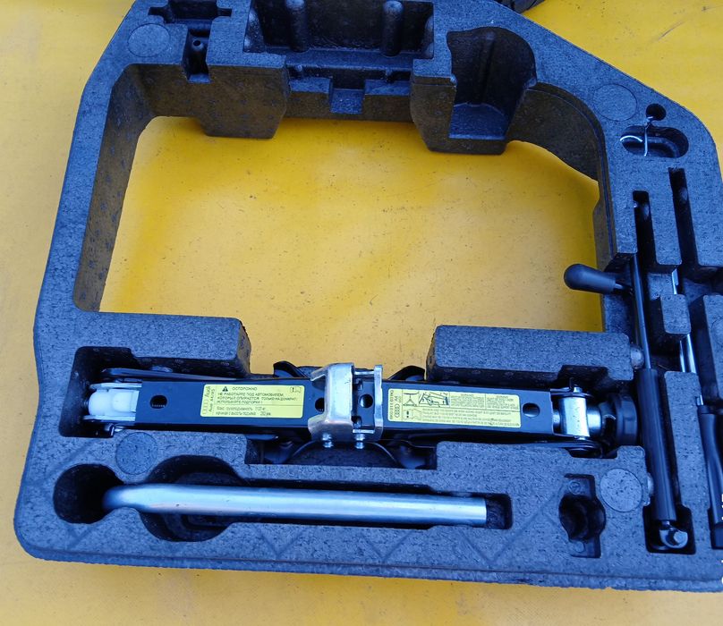 Roată rezervă slim 5x112 Audi A4 A5 Mercedes kit complet