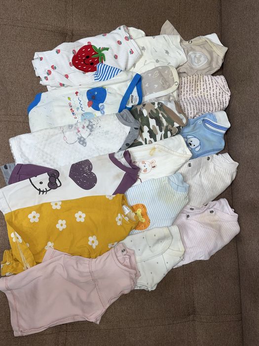 Продам детские вещи