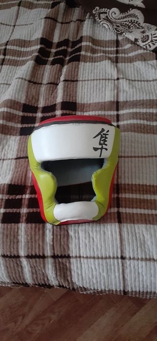 Продам новый шлем.