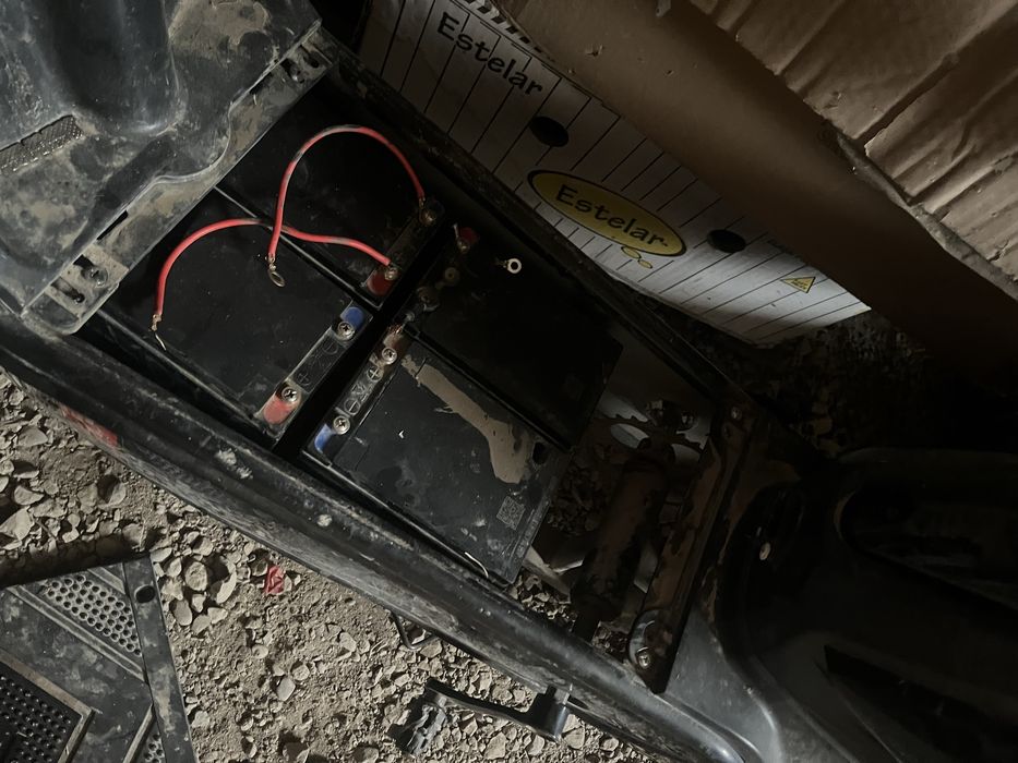 Электроный скутер