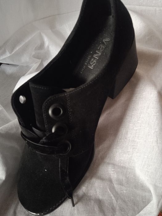 Женские ботильоны.