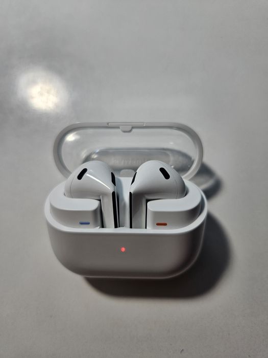 Продавам Samsung Galaxy Buds 3 White