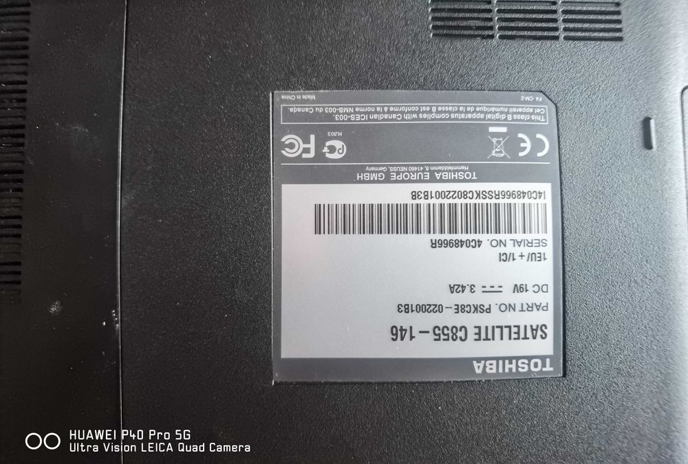 Лаптоп TOSHIBA C855