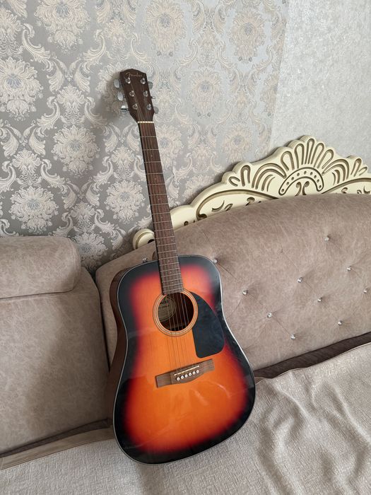 Fender cd60 Dread v3