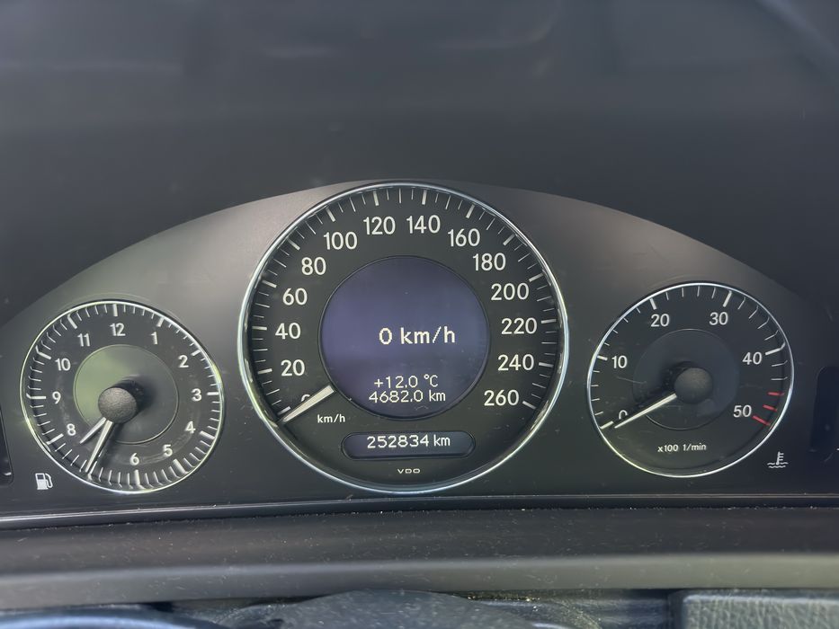 Mercedes-Benz CLK270