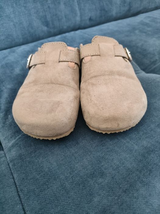 Papuci piele naturala H m că noi 31copiii