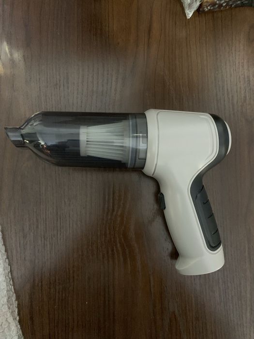 Продаётся мини пылесос