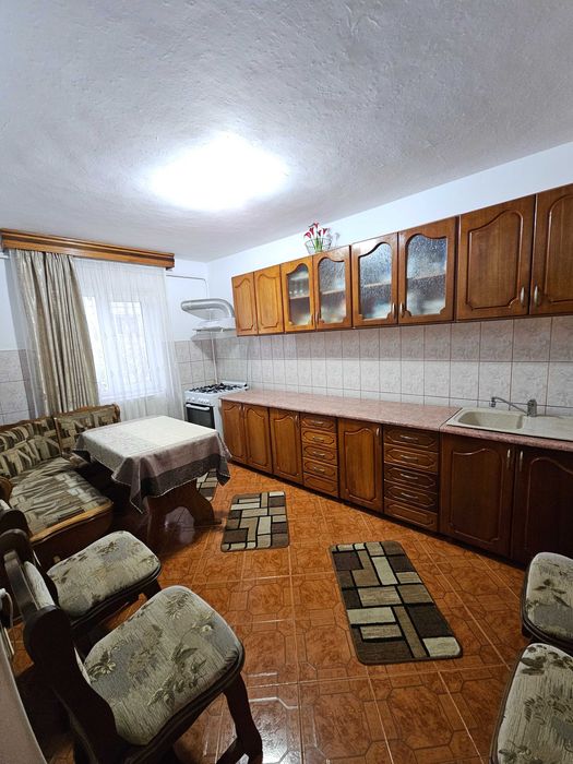 Vând apartament în mun. Adjud, jud. Vrancea