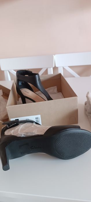 Нови дамски обувки сандали Clarks No39