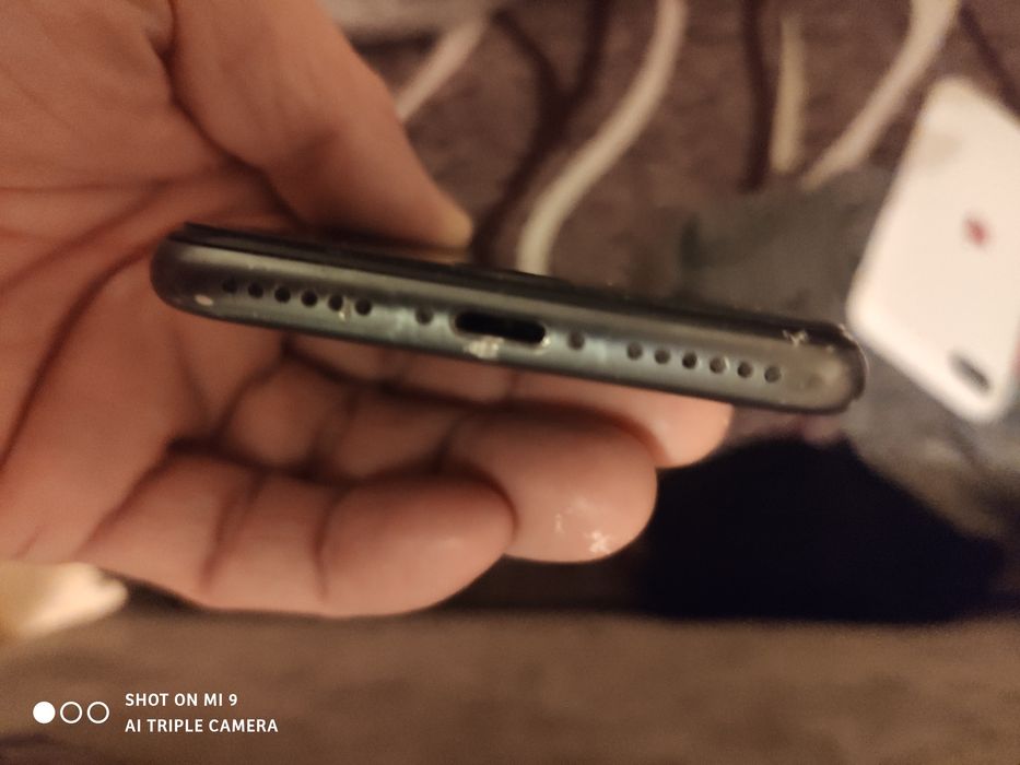 Iphone 8 в хорошем состоянии