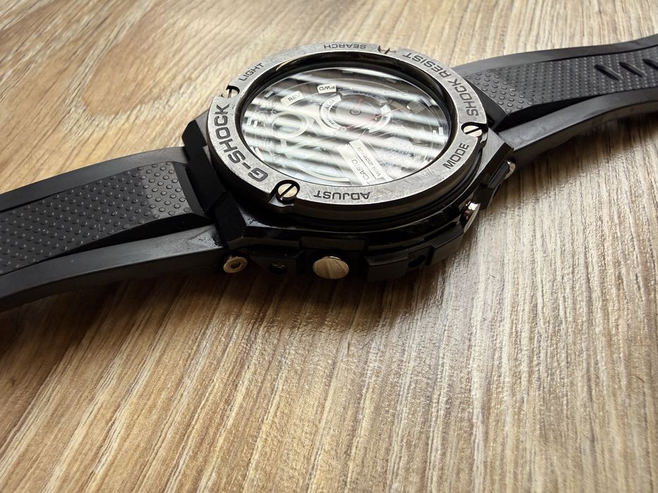 Casio G-Shock GST-210B-1ADR