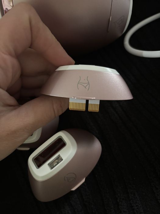 Фотоепилатор Philips Lumea IPL 9900 Series